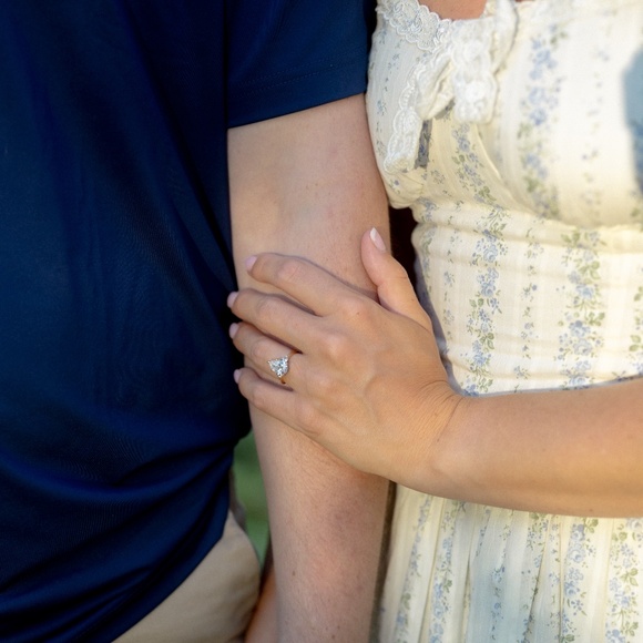 Meet your Posher, Leeann - Picture 1 of 1